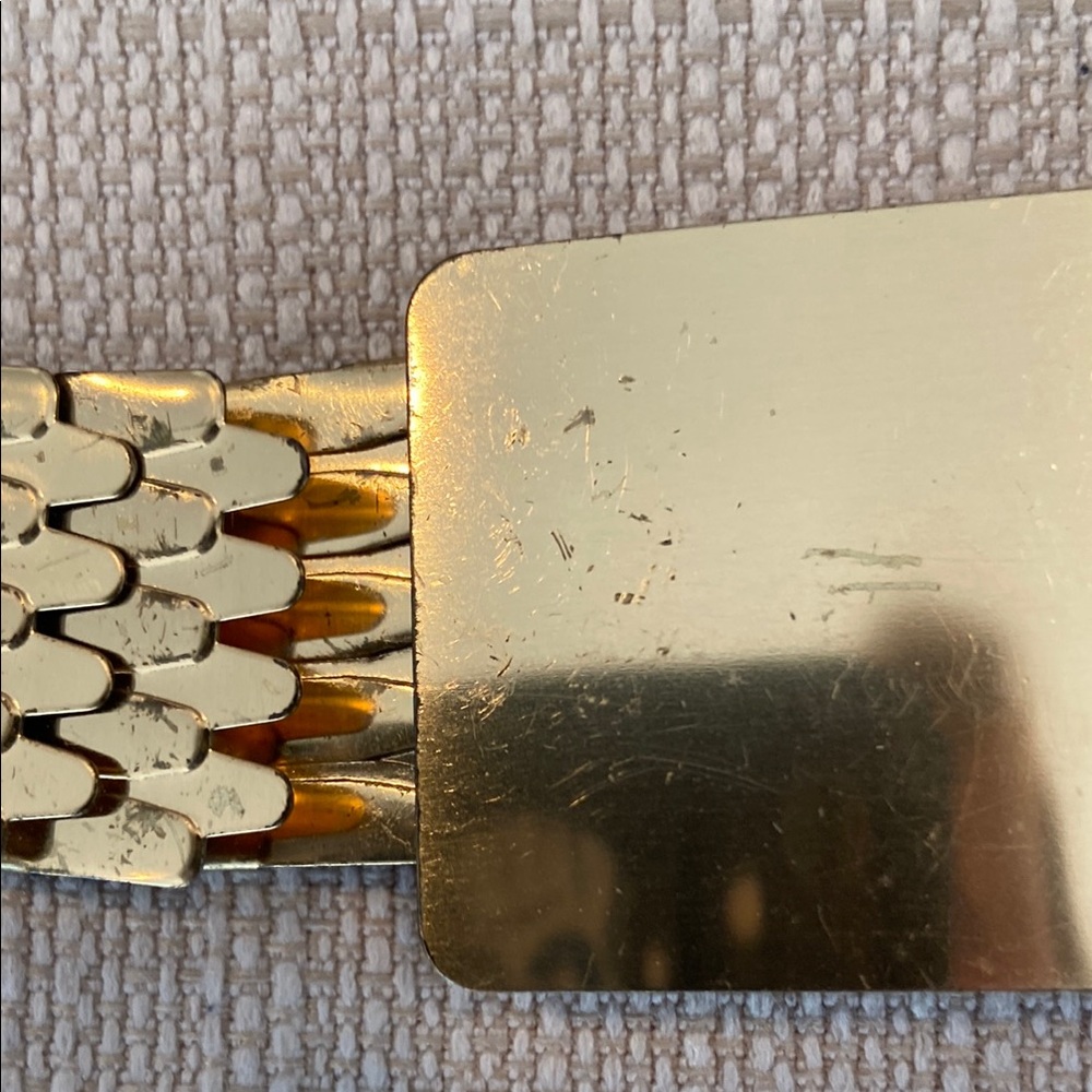 Vintage Gold Belt - Picture 7 of 13